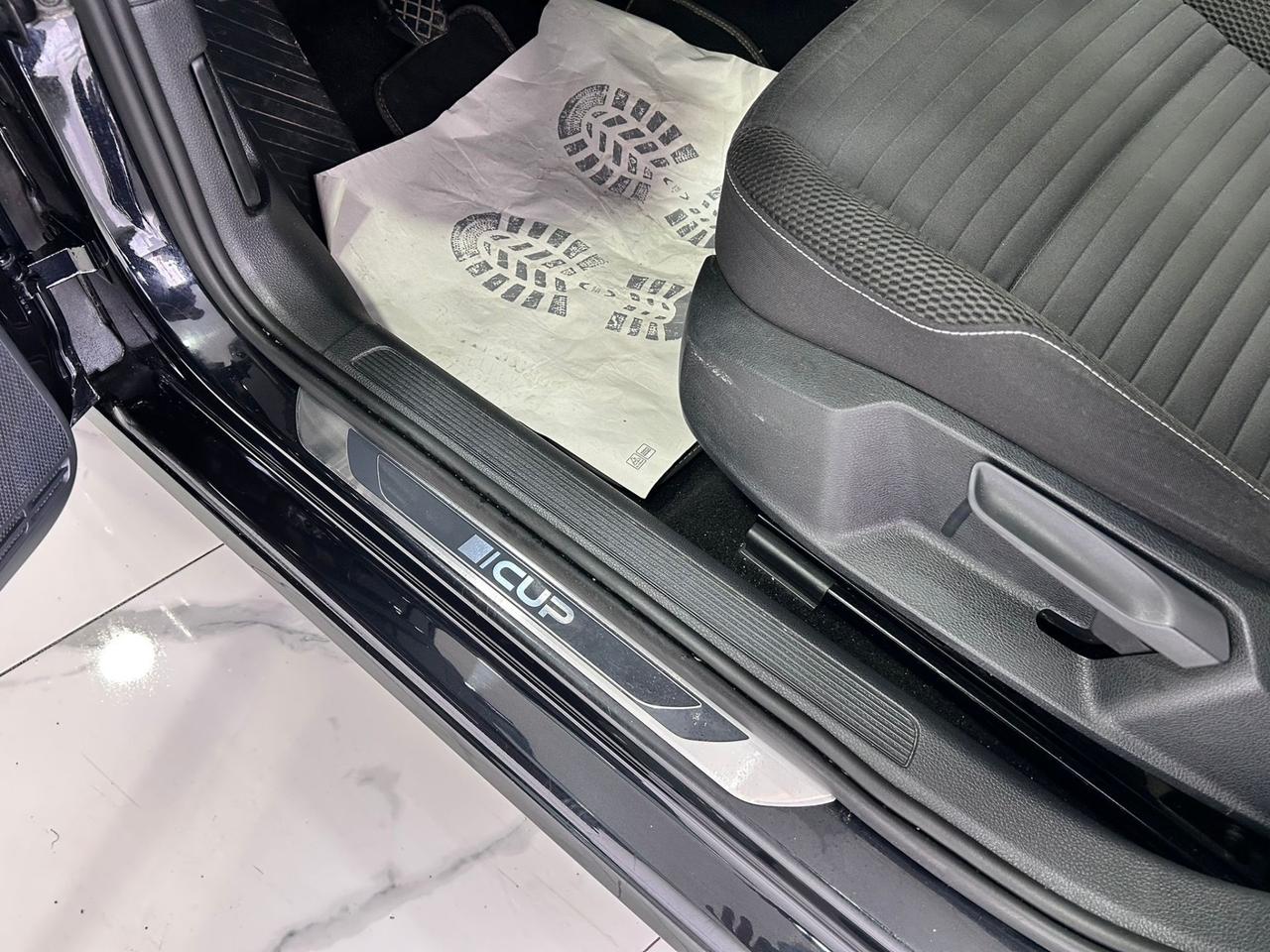 Volkswagen Golf 1.6 TDI 110 CV 5p-CUP-GARANTITA-2015