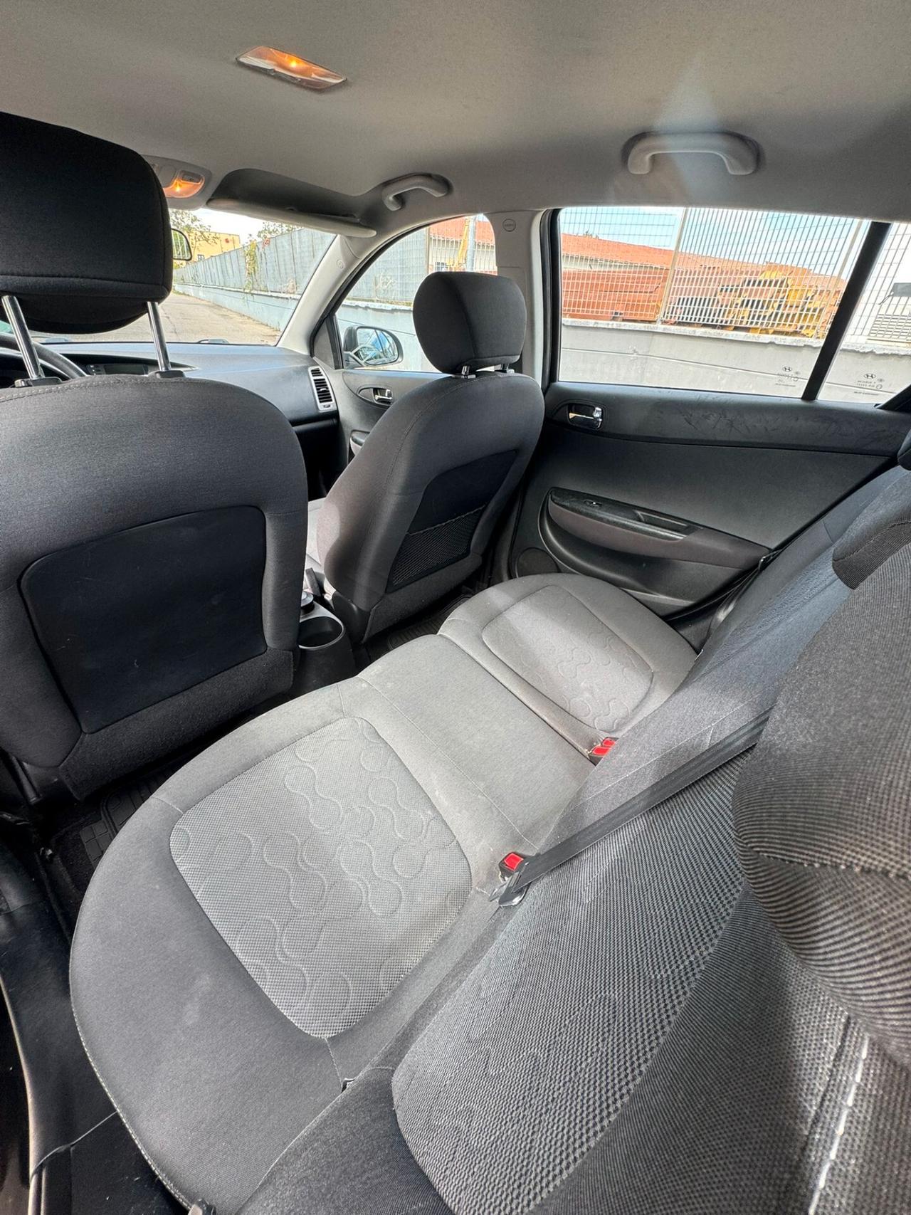 Hyundai i20 1.4 CRDi 5p. Sound Edition
