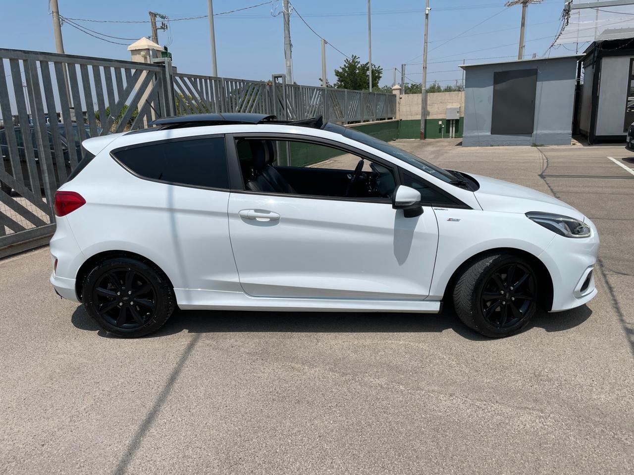Ford Fiesta 1.5 TDCi 120 CV 3 porte ST-Line-TETTO-PELLE-NAVIGATORE