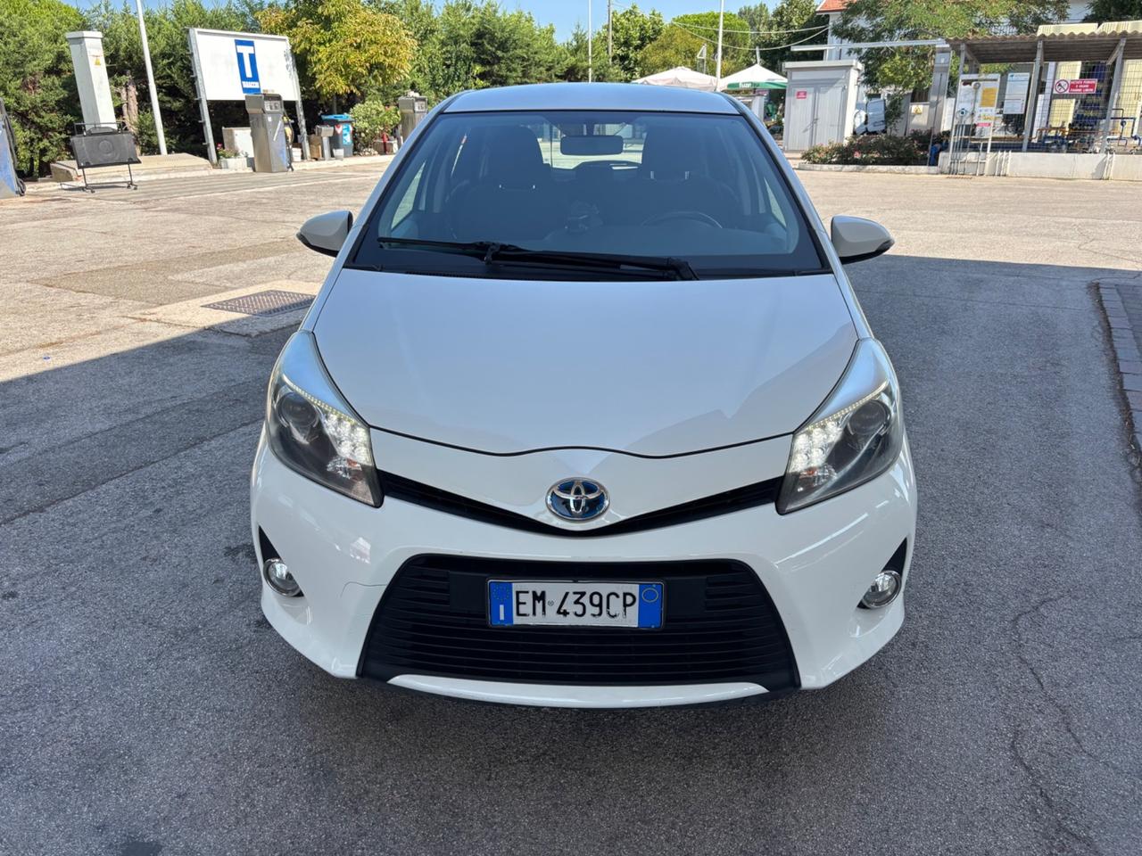 Toyota Yaris 1.5 Hybrid 5 porte Lounge