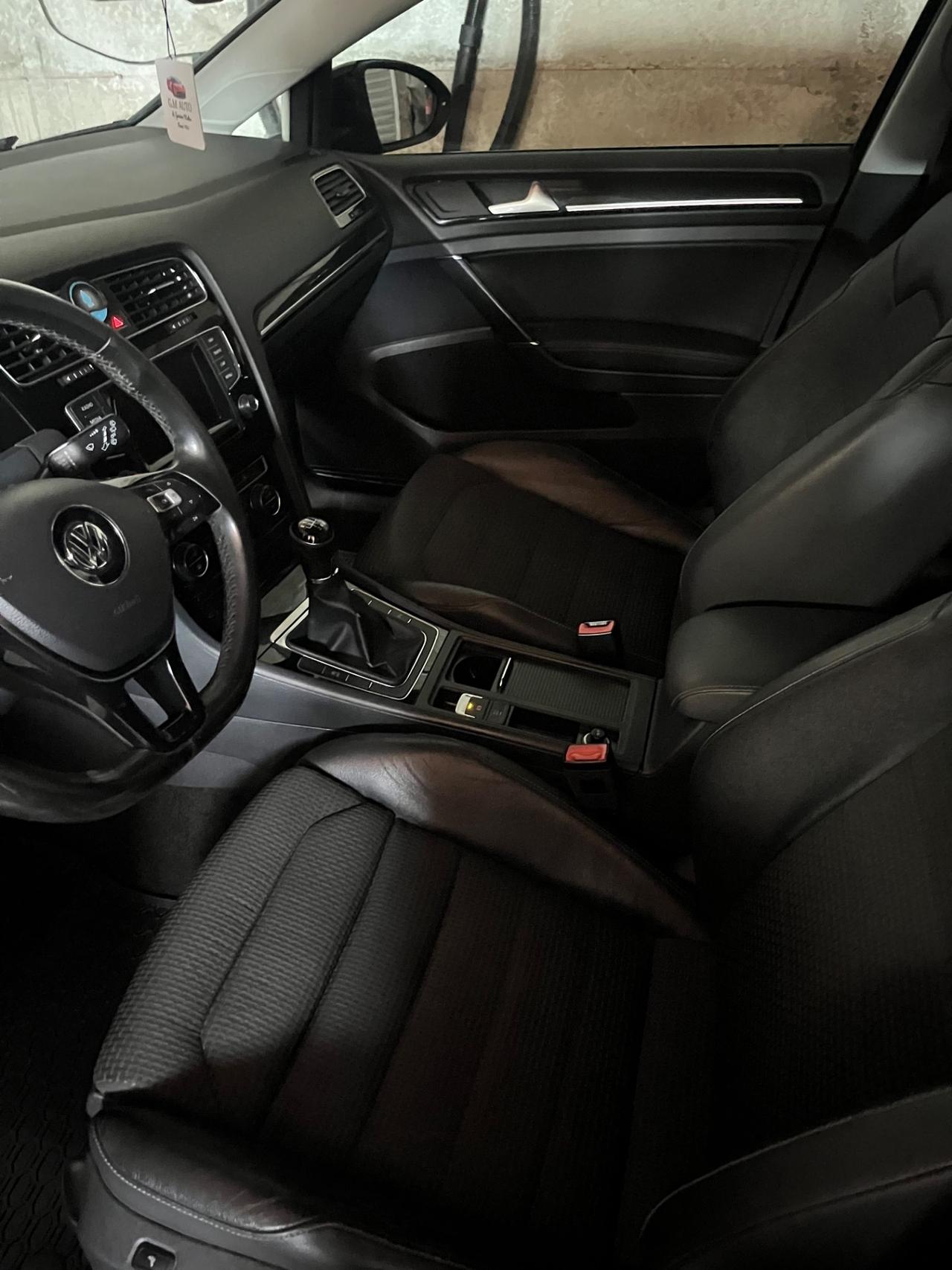 Volkswagen Golf 2.0 TDI 5p. Highline BlueMotion Technology