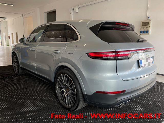 PORSCHE Cayenne 3.0 V6 E-Hybrid PHEV Iva Esposta Promo