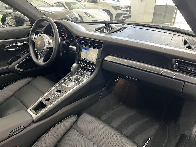 Porsche 911 CARRERA Coupe black edition