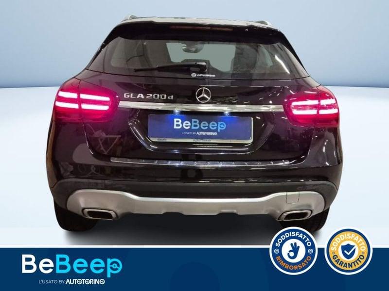 Mercedes-Benz GLA 200 D SPORT AUTO