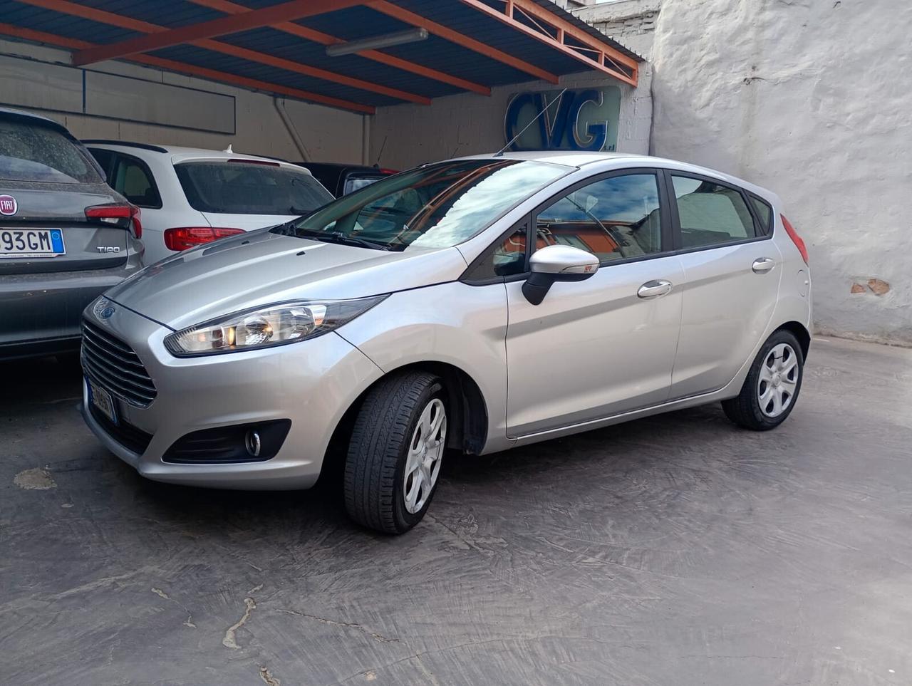 Ford Fiesta 1.5 TDCi 75CV 5 porte Business