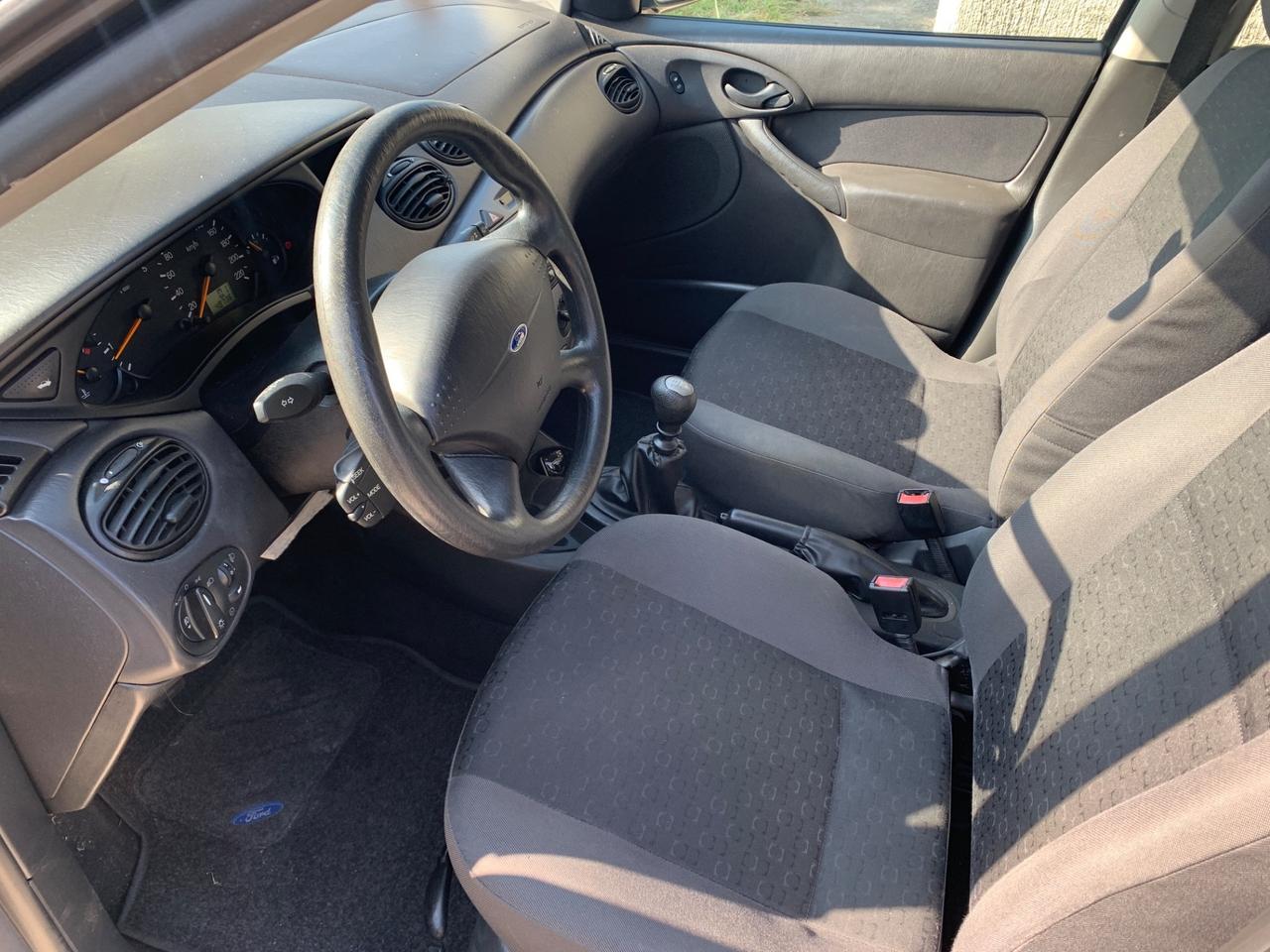 Ford Focus 1.8 TDDi cat SW Ambiente