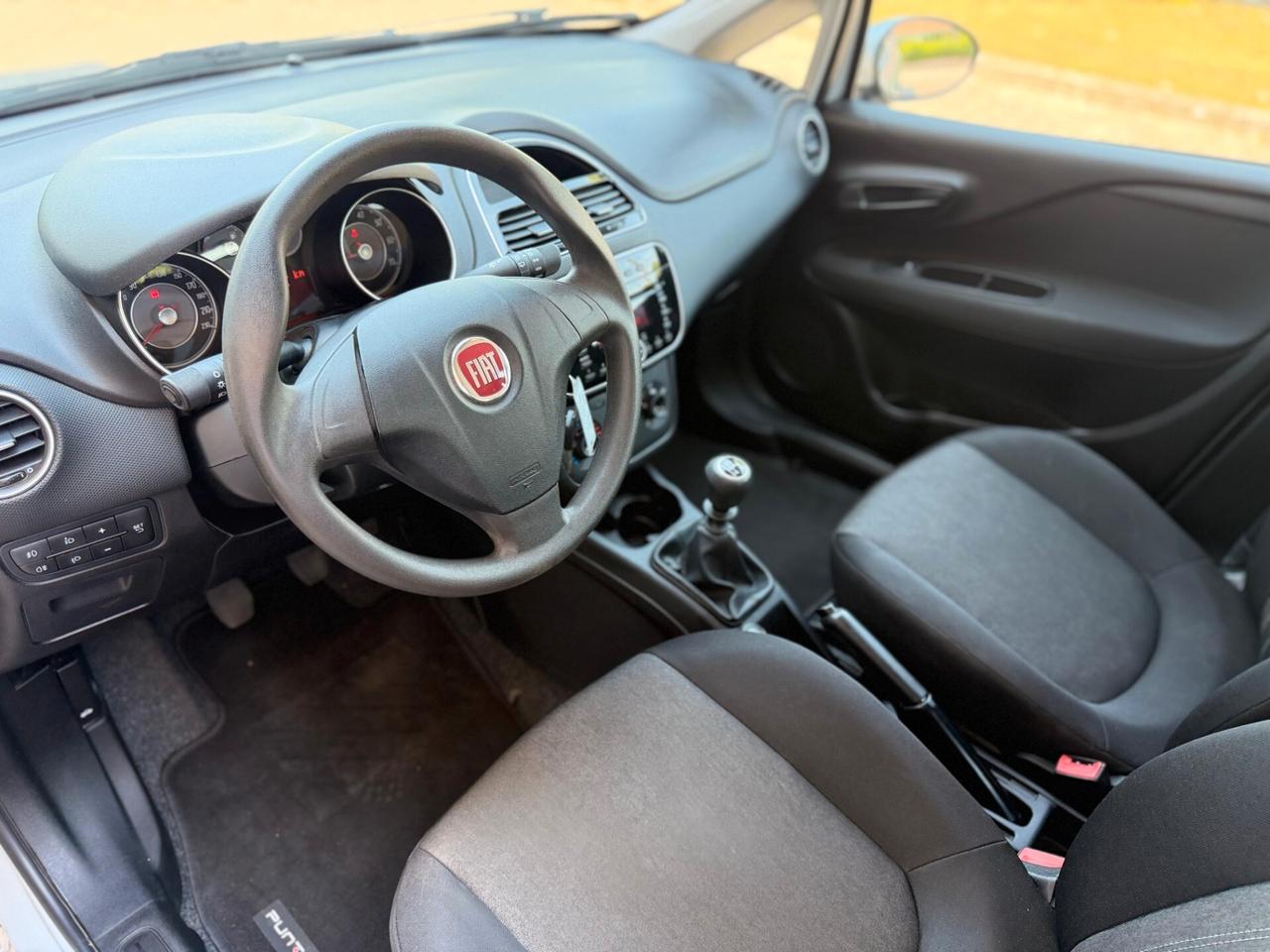 Fiat Punto 1.2 benzina 8V 5 porte neopatentati