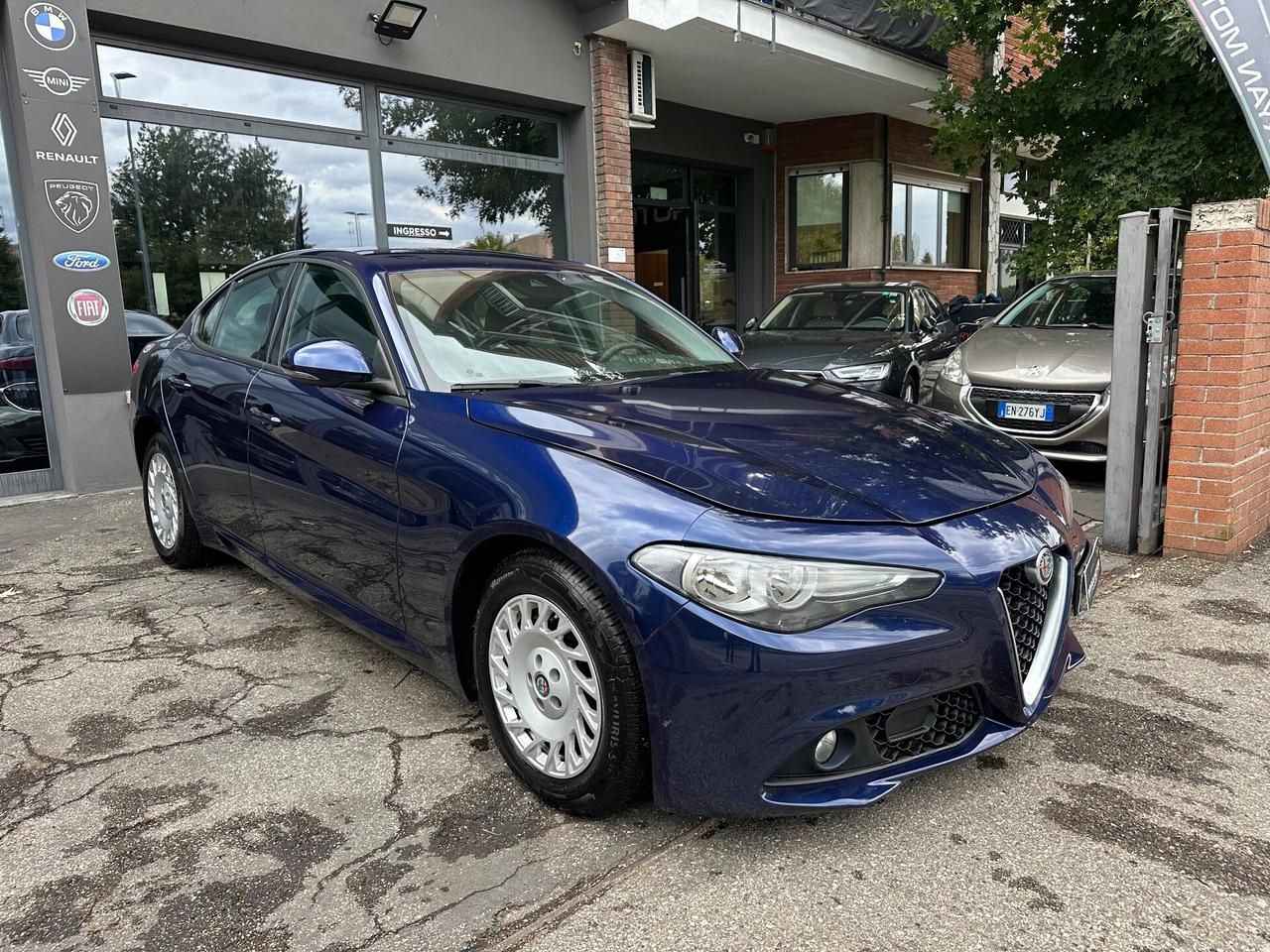 Alfa Romeo Giulia 2.2 Turbodiesel 180 CV AT8 Eco Business