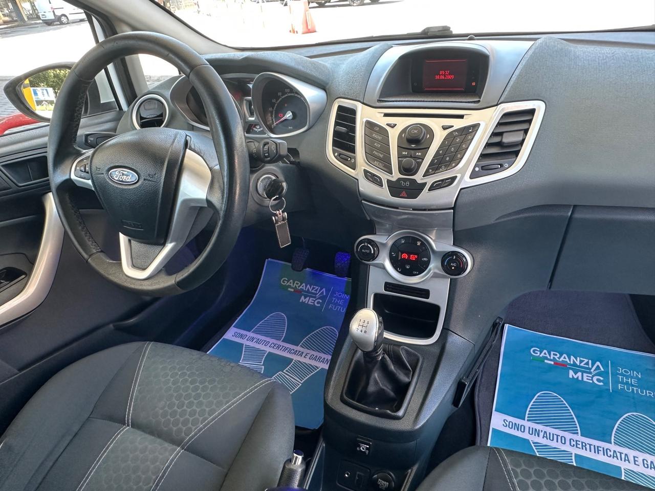 Ford Fiesta 1.4 5 porte Bz.- GPL Titanium