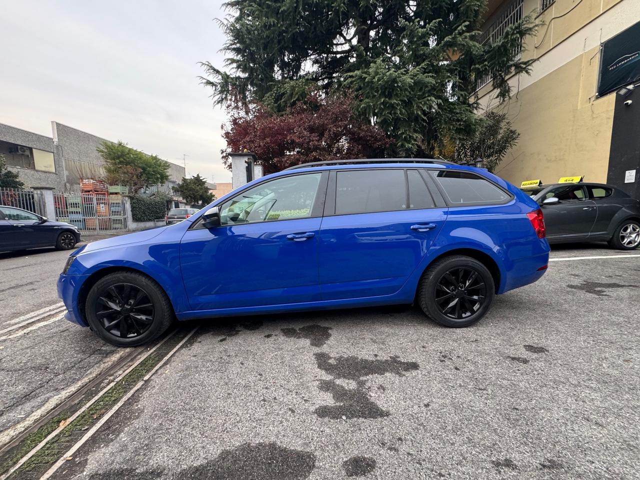 Skoda Octavia 1.5 DSG Wagon Ambition G-Tec