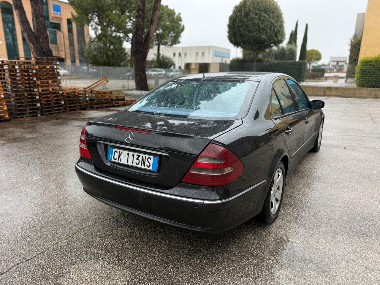 MERCEDES E220 AVANTGARDE 2004 12 MESI DI GARANZIA