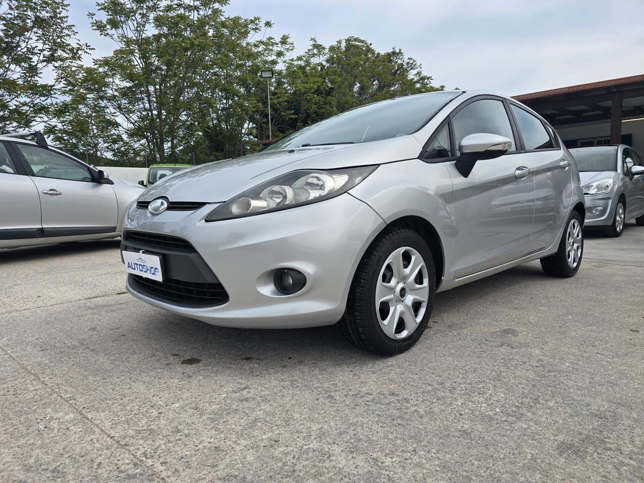 Ford Fiesta 1.4 5 porte Bz.- GPL Titanium