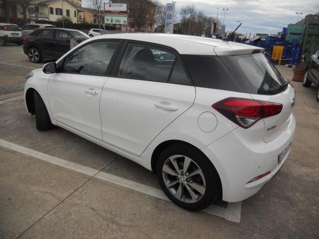 HYUNDAI i20 1.2 84 CV 5 porte Comfort