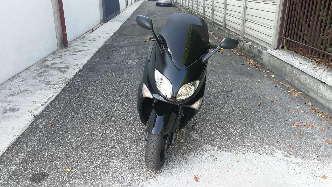 Yamaha TMAX 500