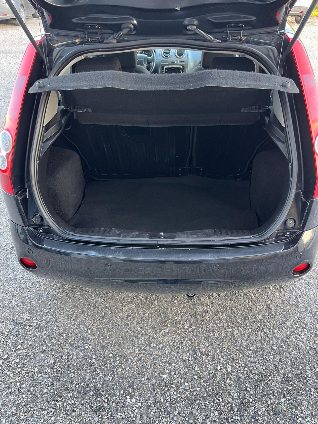 Ford Fiesta 1.4 TDCi - TETTUCCIO- NEOPATENTATI