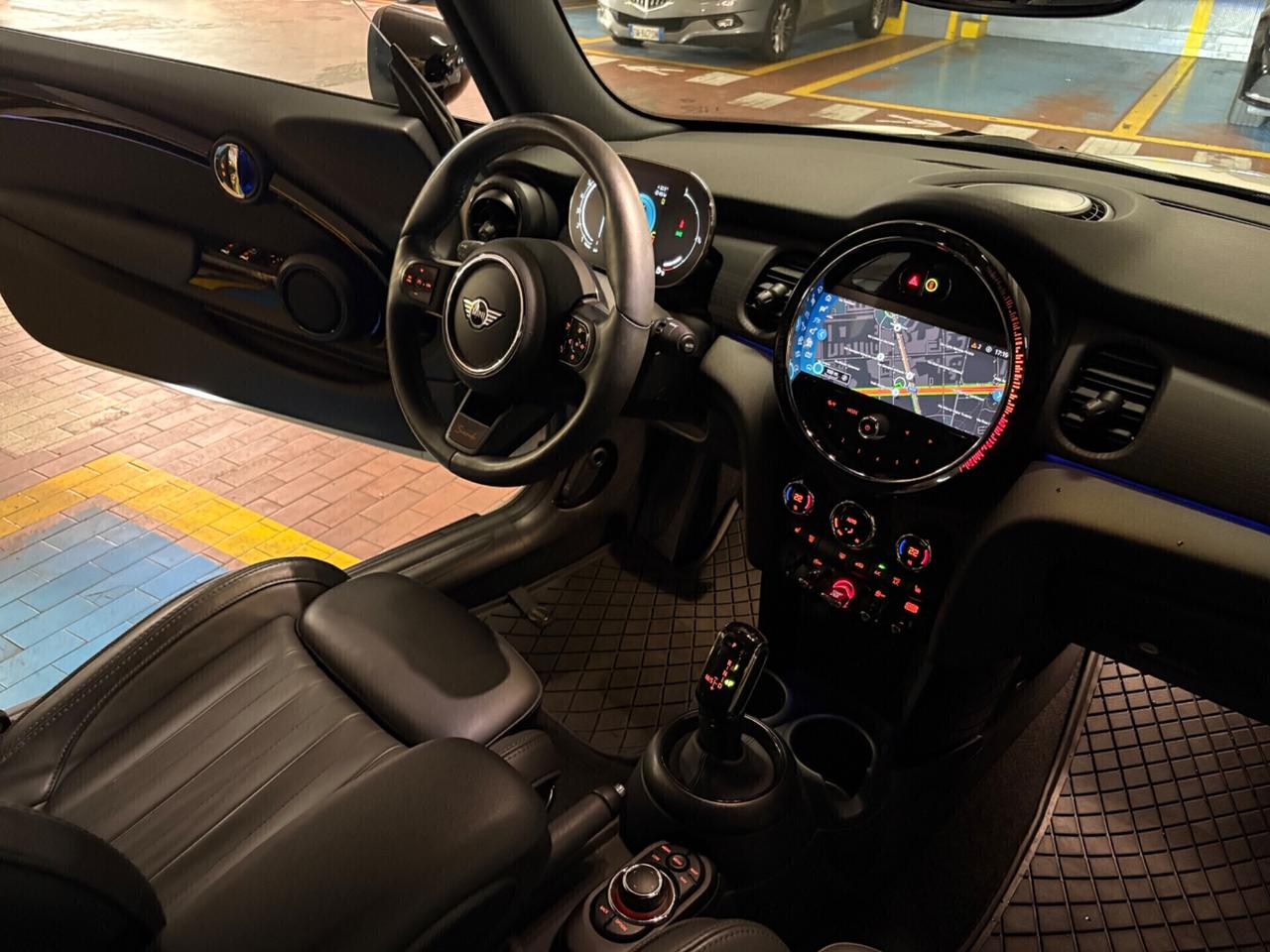 Mini Mini 1.5 Cooper Resolute Cabrio NEOPATENTATI...!!!!