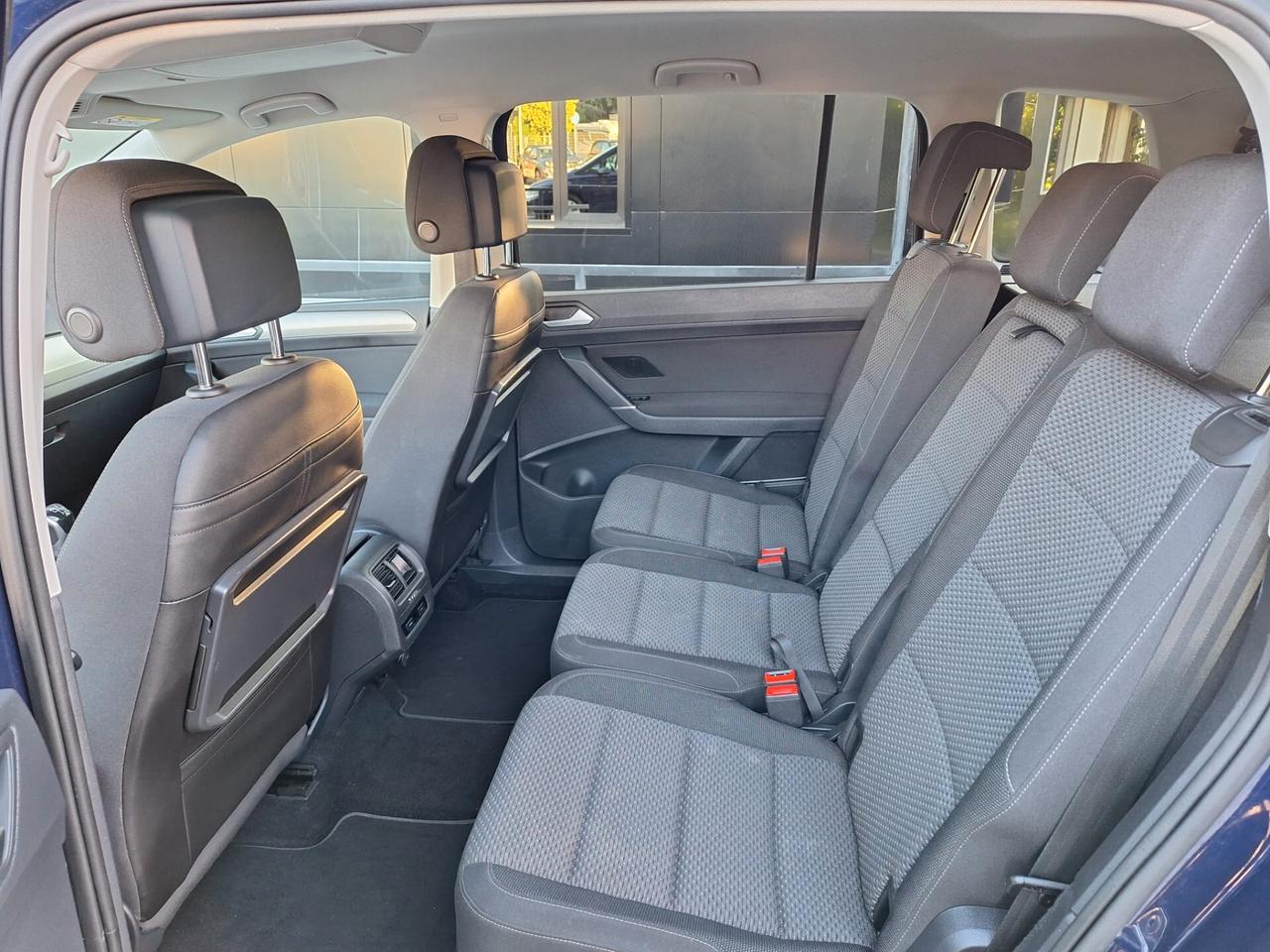Volkswagen Touran 2.0 TDI 122 CV 7 POSTI Allestimento Business - Unico Proprietario Iva Esposta