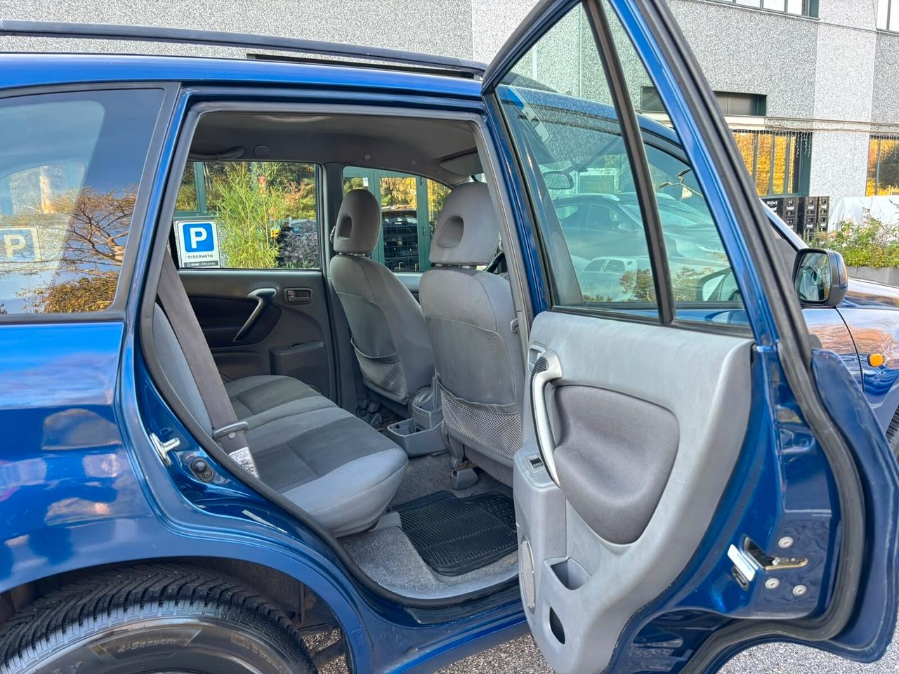 Toyota RAV 4 RAV4 2.0 Tdi D-4D cat 5 porte Sol
