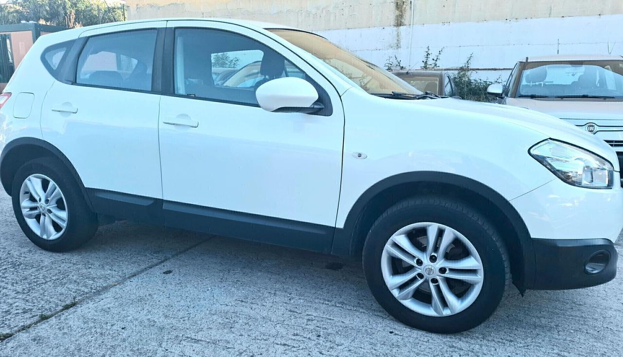 Nissan Qashqai 1.5 dCi DPF Tekna
