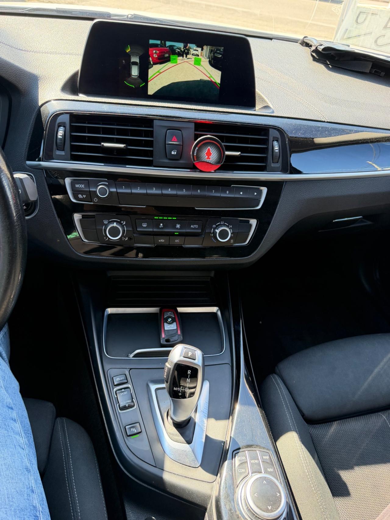 Bmw 116 116d 5p. Msport