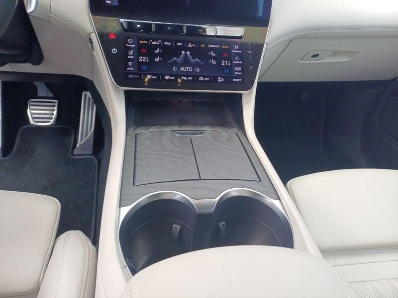 Maserati Grecale Grecale 2.0 mhev Modena 330cv auto