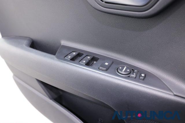 KIA Stonic 1.2 DPI STYLE FARI LED NEOPATENTATI