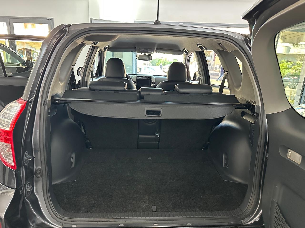 Toyota RAV 4 RAV4 Crossover 2.2 D-4D 150 CV Lounge