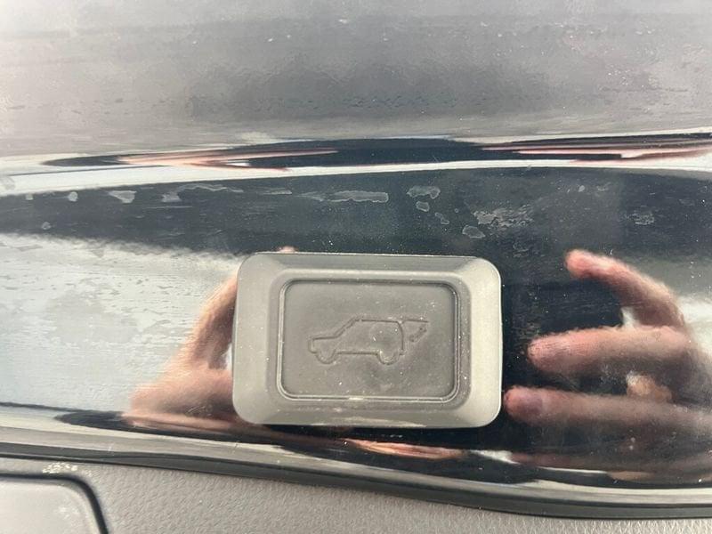 Toyota RAV4 5ª serie 2.5 HV (222CV) E-CVT AWD-i Adventure