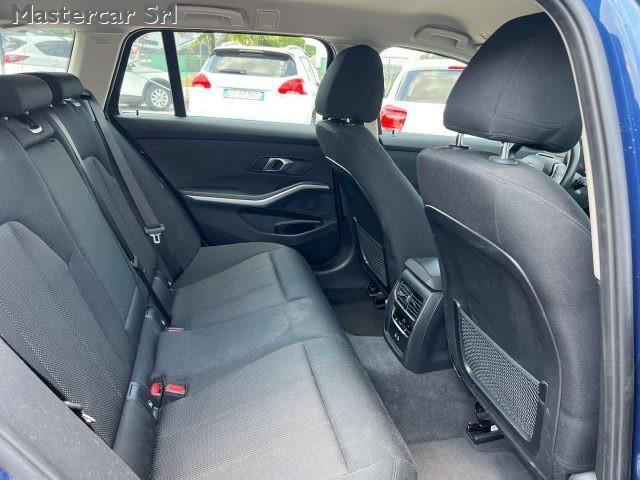 BMW 320 320d Touring mhev 48V xdrive auto - GM288PT