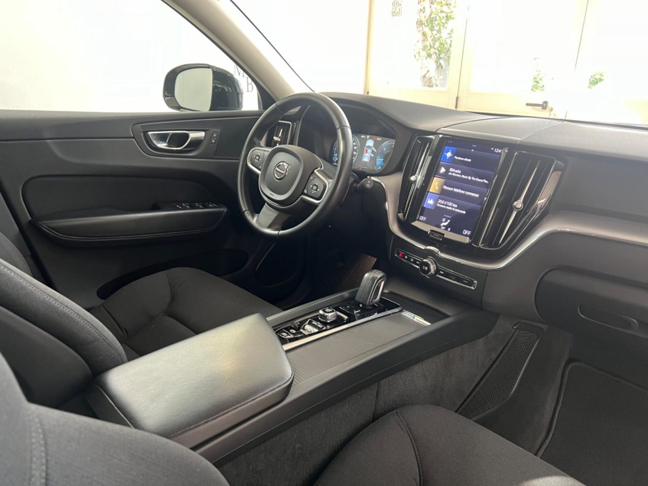 Volvo XC 60 XC60 B4 (d) Geartronic Business