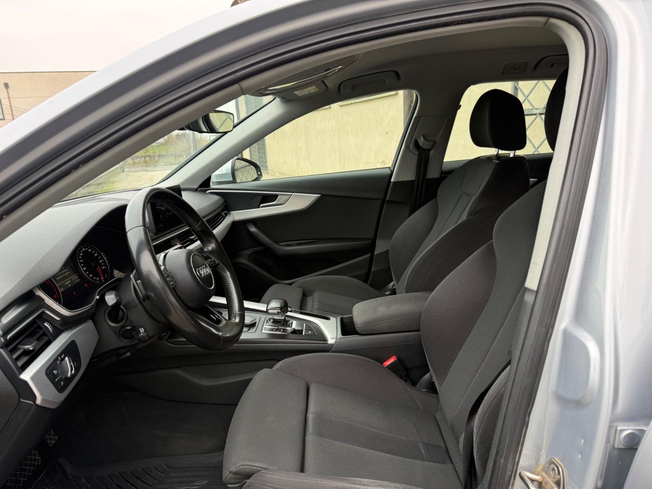 Audi A4 Avant 2.0 TDI 150 CV S tronic Sport