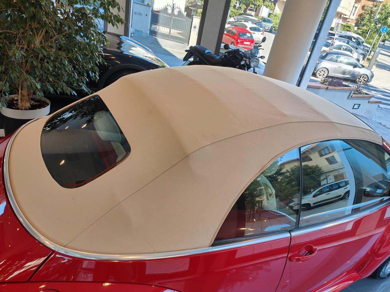 Volkswagen New Beetle 1.9 TDI 105CV Cabrio