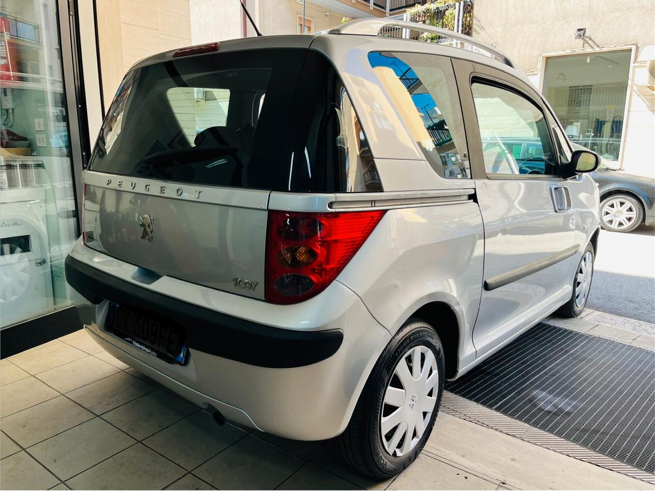 Peugeot 1007 1.4 HDi - IDEALE X NEOPATENTATI - 2005