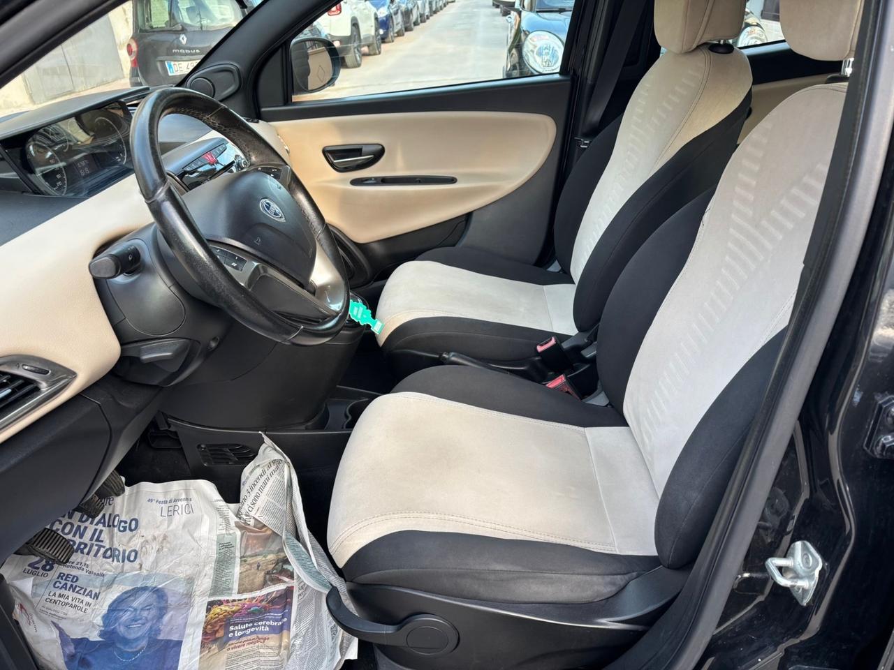 Lancia Ypsilon 1.2 69 CV 5 porte GPL Ecochic Platinum