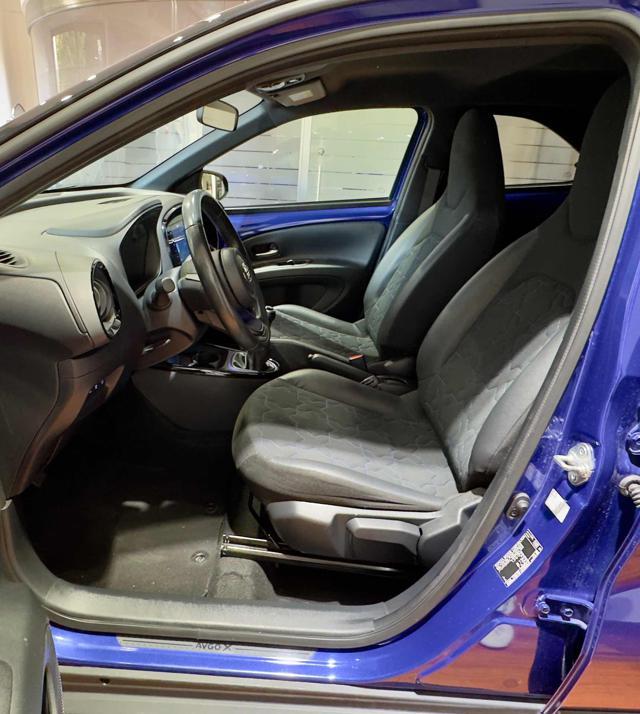 TOYOTA Aygo X 1.0 VVT-i 72 CV 5 porte Trend Air