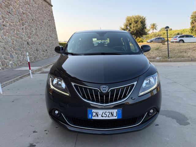 LANCIA Ypsilon GOLD+NAVI CARPLAY+SENSORI+LED