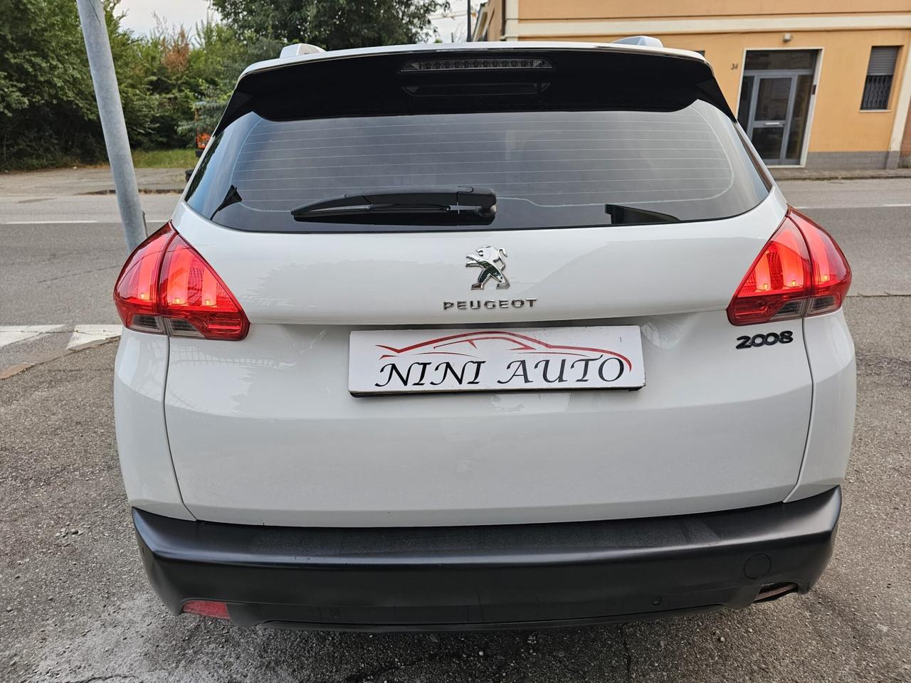 Peugeot 2008 1.4 HDi 68cv Access*Navi*Xeno*Euro5*Neopatentati