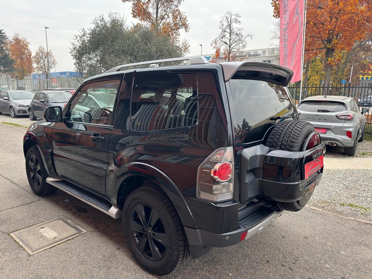 Mitsubishi Pajero 3.2 DI-D 16V 3p. Intense