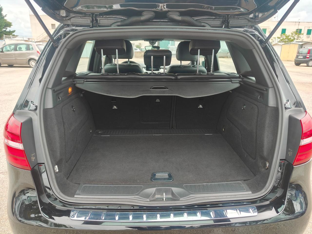 Mercedes-benz B 200 d Automatic Premium