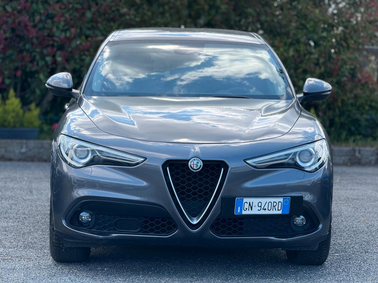 Alfa Romeo Stelvio 2.2 Turbodiesel 180 CV AT8 RWD Business