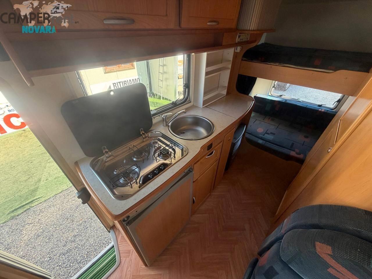 MC LOUIS GLEN 461 - Mansardato letti a castello in coda e maxi garage