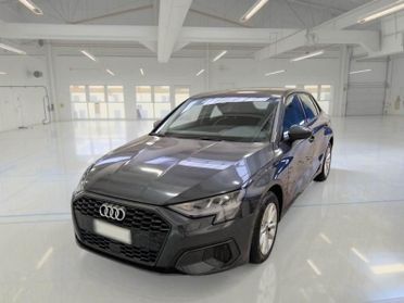 Audi A3 30 1.0 TFSI mHEV Business S tronic
