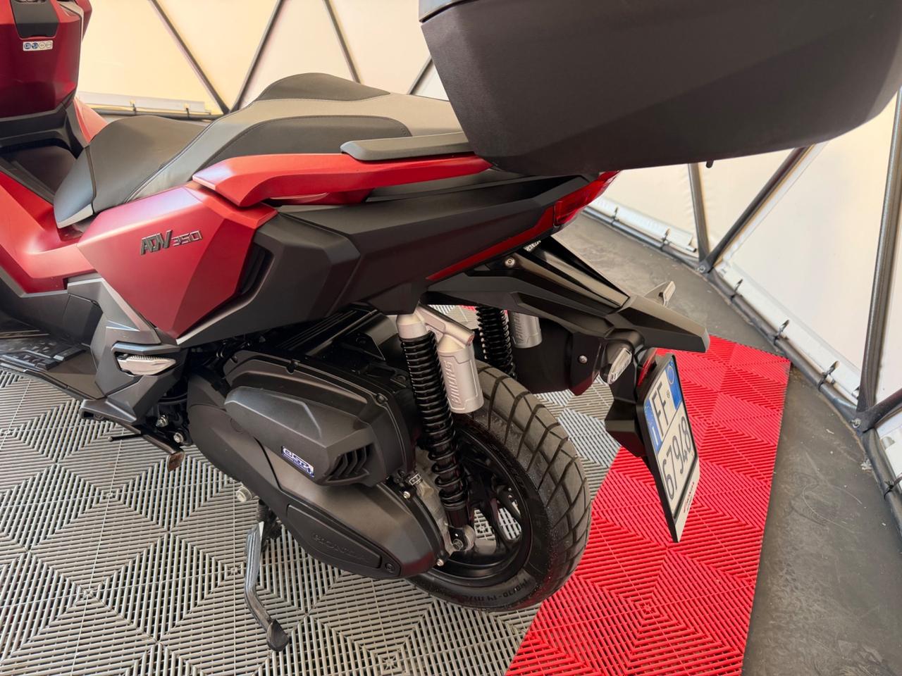 Honda ADV 350