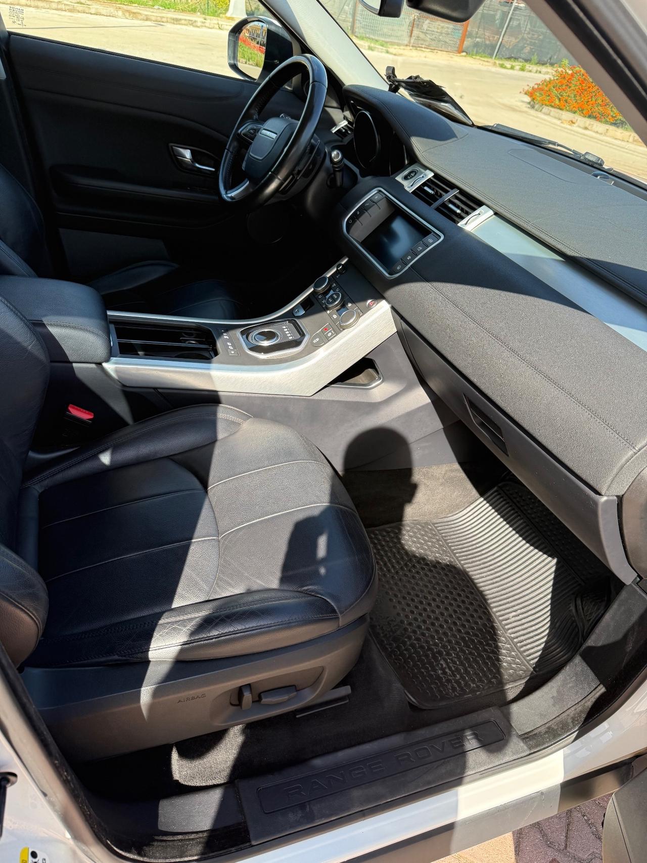 Land Rover Range Evoque 2.0 TD4 150 CV 5p. SE Dynamic