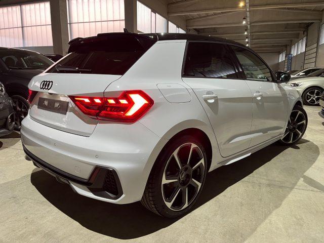 AUDI A1 SPB 30TFSI Stronic S line Identity Black "18 Sline