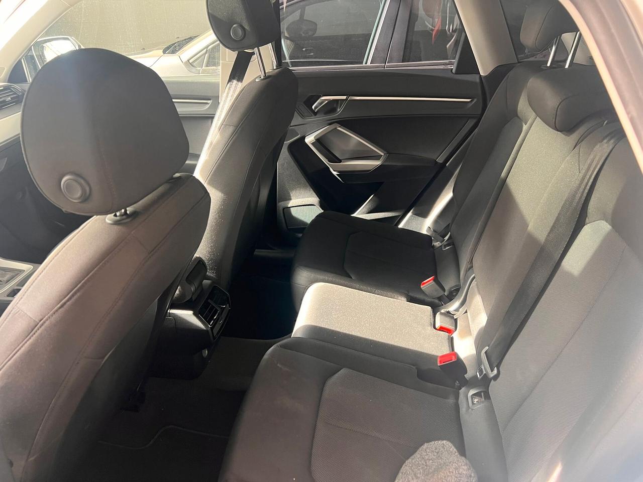 Audi Q3 35 TDI S tronic line edition