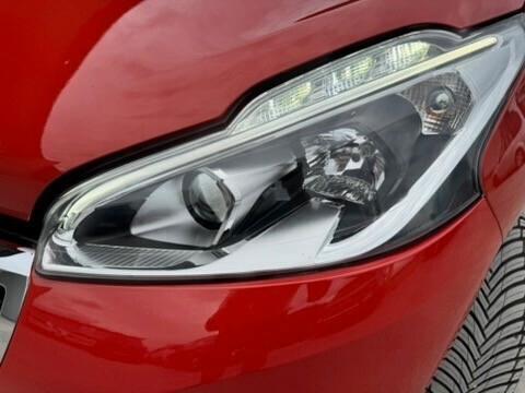 Peugeot 208 BlueHDi 75 5 porte Allure