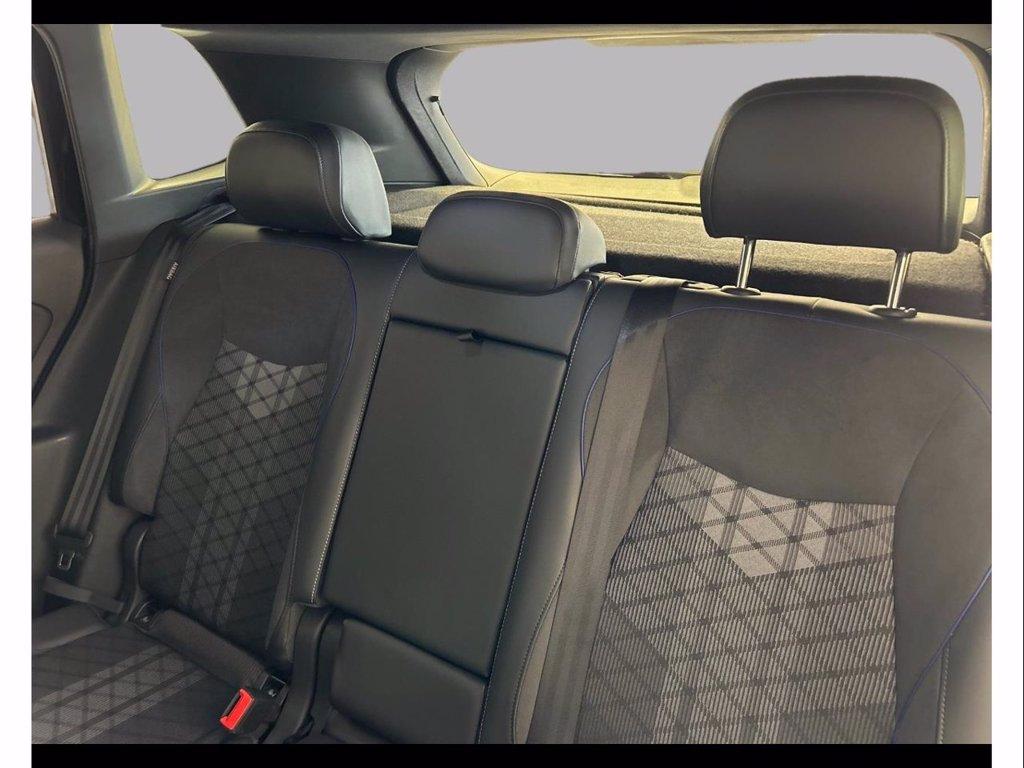 VOLKSWAGEN Tiguan 2.0 tdi r-line 150cv dsg del 2024