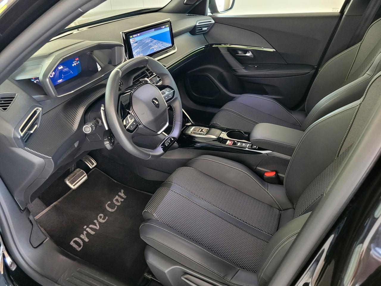 1.2 GT AUT. ACC LED CARPLAY RETROCAMERA