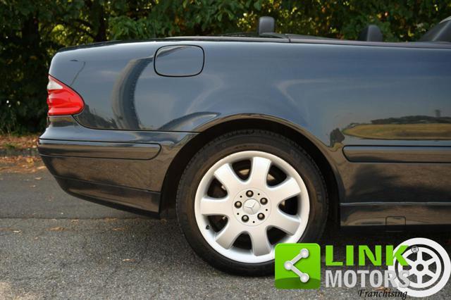 MERCEDES-BENZ CLK 430 V8 279CV Cabriolet Avantgarde - 2000